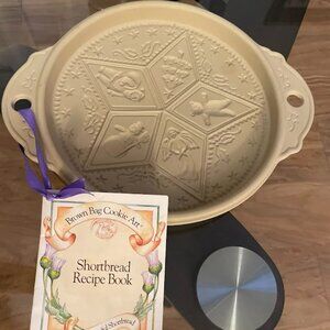 Brown Bag Cookie Art 1994 Ceramic Christmas Star Pan Shortbread